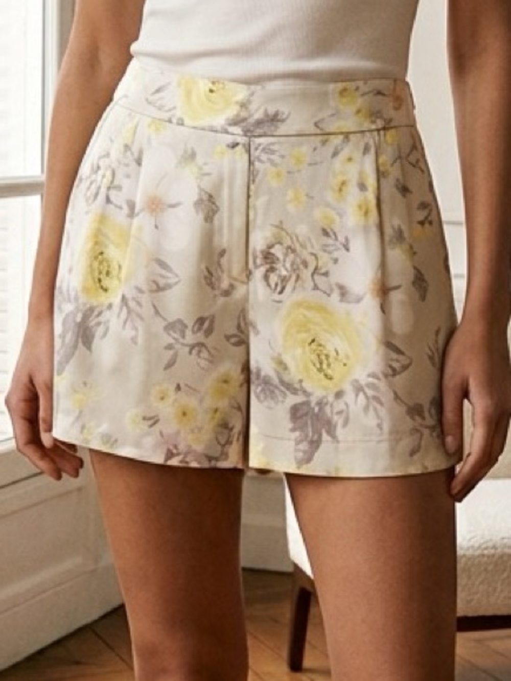Aritzia Wilfred silk shorts size 00